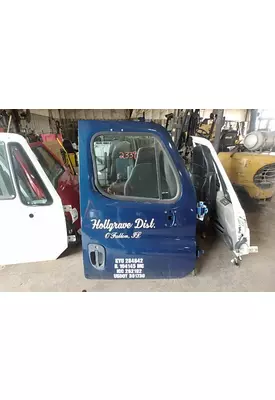 FREIGHTLINER CASCADIA Door Assembly, Front