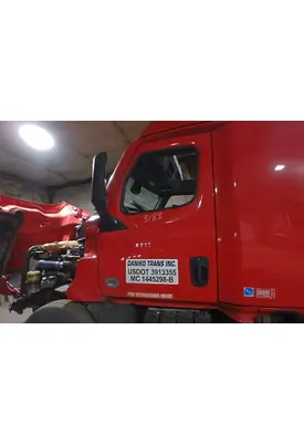 FREIGHTLINER CASCADIA Door Assembly, Front