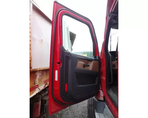 FREIGHTLINER CASCADIA Door Assembly, Front