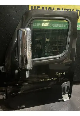 FREIGHTLINER CASCADIA Door Assembly, Front