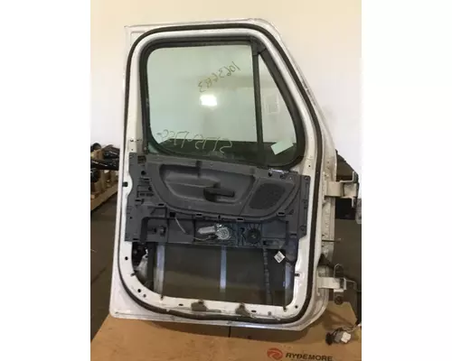 FREIGHTLINER CASCADIA Door Assembly