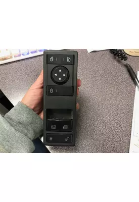 FREIGHTLINER CASCADIA Door Electrical Switch