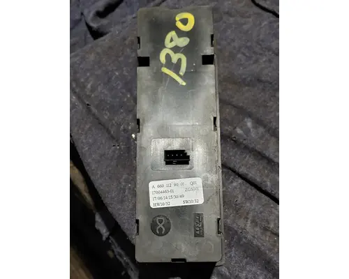 FREIGHTLINER CASCADIA Door Electrical Switch
