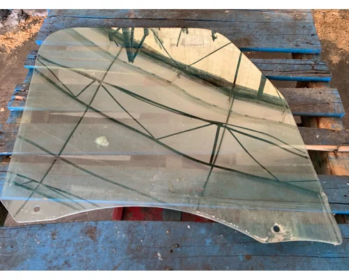 FREIGHTLINER CASCADIA Door Glass, Front