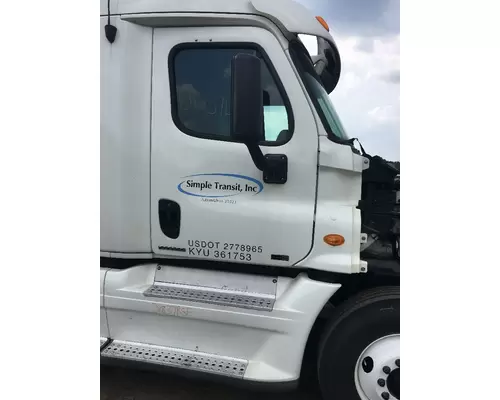 FREIGHTLINER CASCADIA Doors