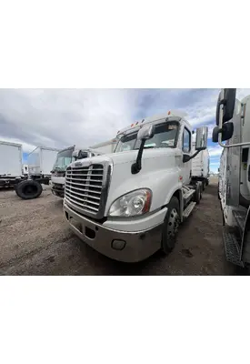 FREIGHTLINER CASCADIA ECM