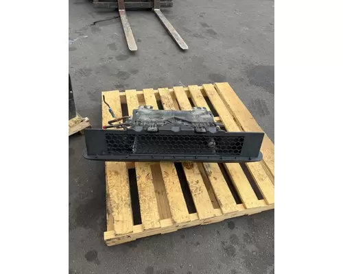FREIGHTLINER CASCADIA Equipment (Mounted)