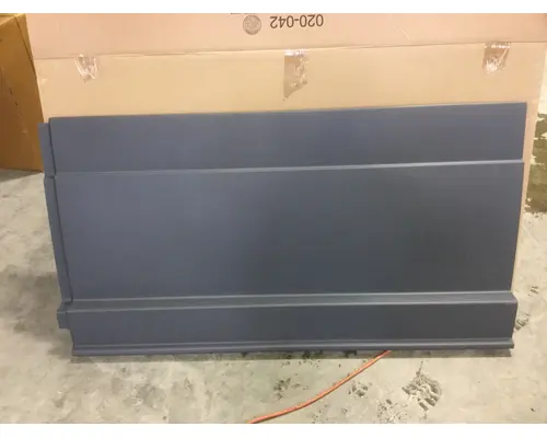 FREIGHTLINER CASCADIA FAIRING