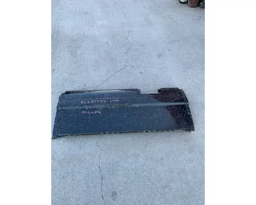 FREIGHTLINER CASCADIA FAIRING