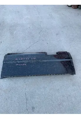 FREIGHTLINER CASCADIA FAIRING