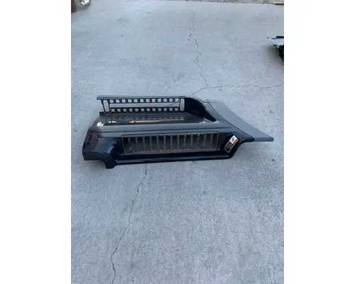 FREIGHTLINER CASCADIA FAIRING