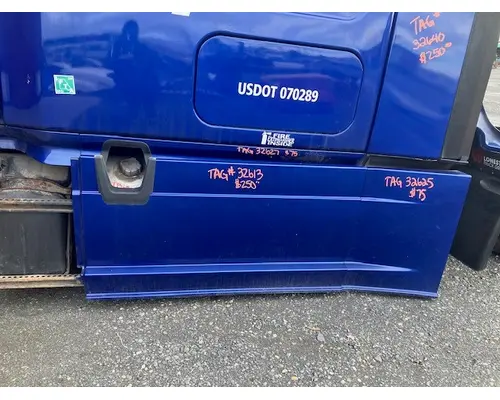 FREIGHTLINER CASCADIA FAIRING