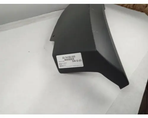 FREIGHTLINER CASCADIA FENDER EXTENSION