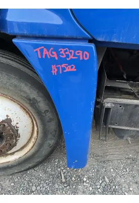 FREIGHTLINER CASCADIA FENDER EXTENSION