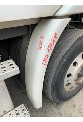 FREIGHTLINER CASCADIA FENDER EXTENSION