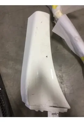 FREIGHTLINER CASCADIA FENDER EXTENSION