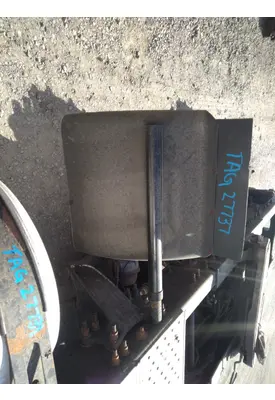 FREIGHTLINER CASCADIA FENDER-QUARTER 