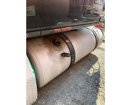 FREIGHTLINER CASCADIA FUEL TANK