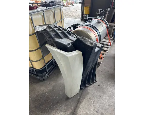 FREIGHTLINER CASCADIA Fender Extension