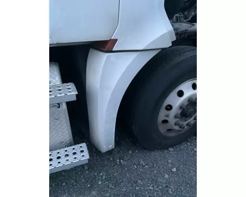 FREIGHTLINER CASCADIA Fender Extension