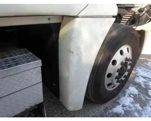 FREIGHTLINER CASCADIA Fender Extension