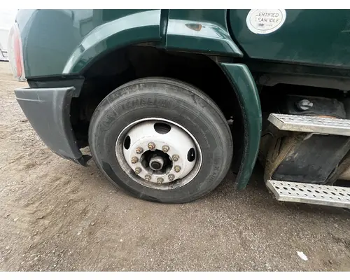 FREIGHTLINER CASCADIA Fender Extension