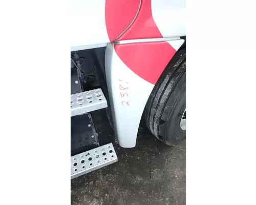 FREIGHTLINER CASCADIA Fender Extension