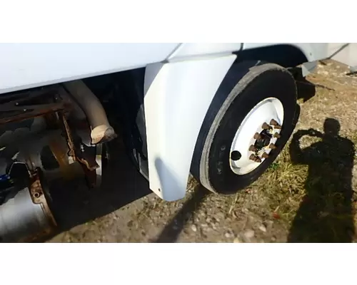 FREIGHTLINER CASCADIA Fender Extension