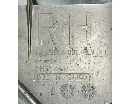 FREIGHTLINER CASCADIA Fender