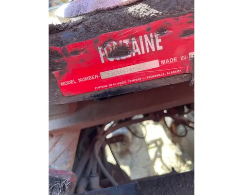 FREIGHTLINER CASCADIA Fifth Wheel