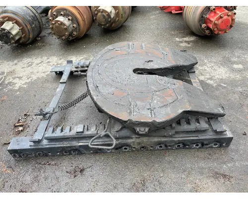 FREIGHTLINER CASCADIA Fifth Wheel