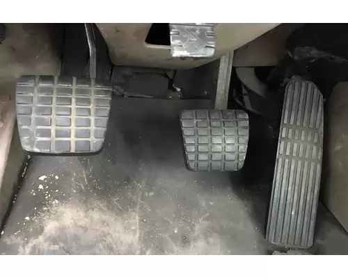 FREIGHTLINER CASCADIA Foot Control Pedal