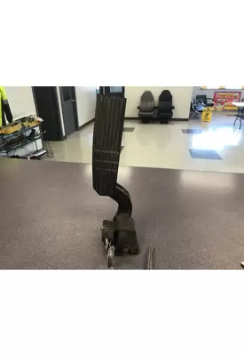 FREIGHTLINER CASCADIA Foot Pedal