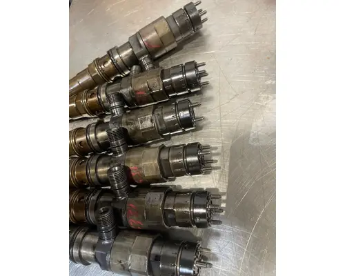 FREIGHTLINER CASCADIA Fuel Injector