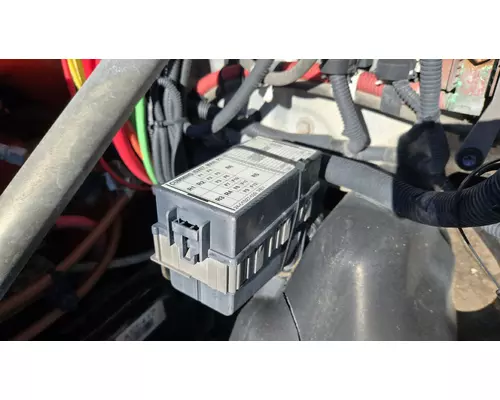 FREIGHTLINER CASCADIA Fuse Box