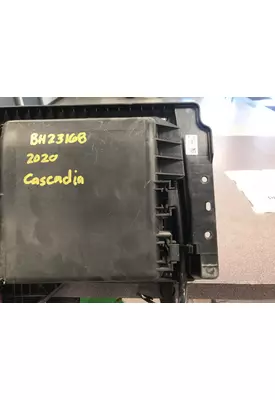 FREIGHTLINER CASCADIA Fuse Box