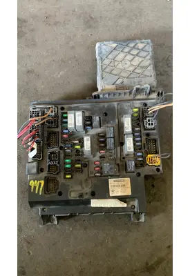 FREIGHTLINER CASCADIA Fuse Box