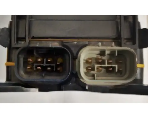 FREIGHTLINER CASCADIA Fuse Box