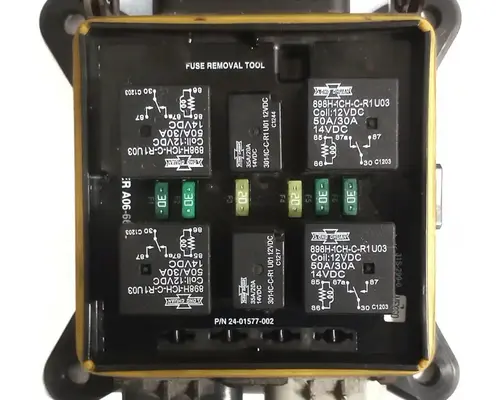 FREIGHTLINER CASCADIA Fuse Box