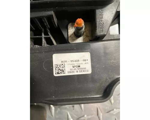 FREIGHTLINER CASCADIA Fuse Box