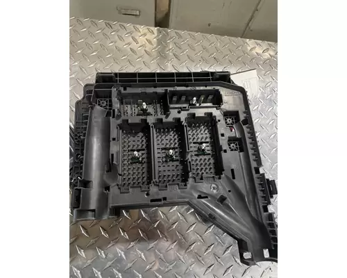 FREIGHTLINER CASCADIA Fuse Box