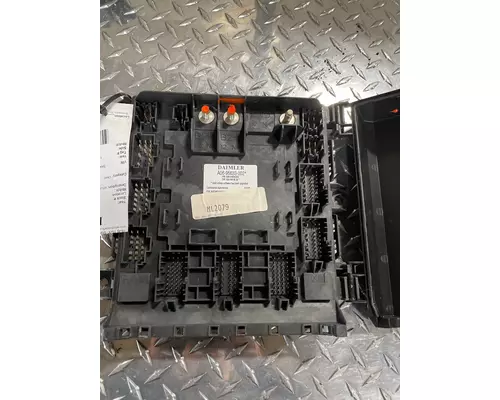 FREIGHTLINER CASCADIA Fuse Box