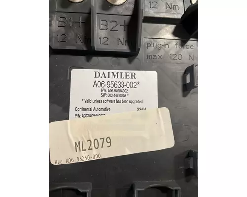 FREIGHTLINER CASCADIA Fuse Box