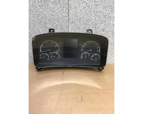 FREIGHTLINER CASCADIA GAUGE CLUSTER