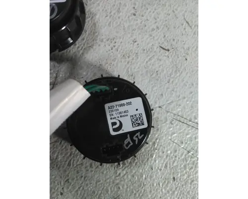 FREIGHTLINER CASCADIA GAUGE TEMPERATURE