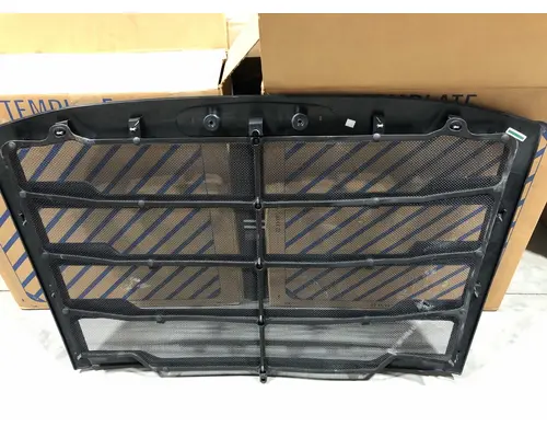 FREIGHTLINER CASCADIA GRILLE