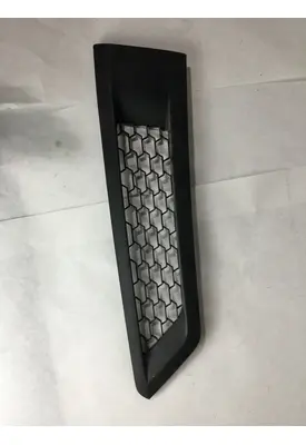 FREIGHTLINER CASCADIA GRILLE