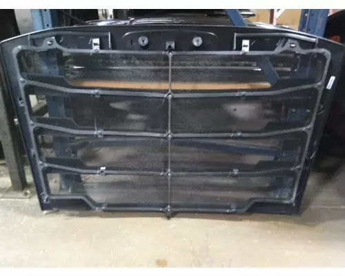 FREIGHTLINER CASCADIA GRILLE