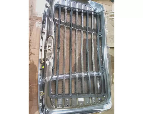 FREIGHTLINER CASCADIA GRILLE