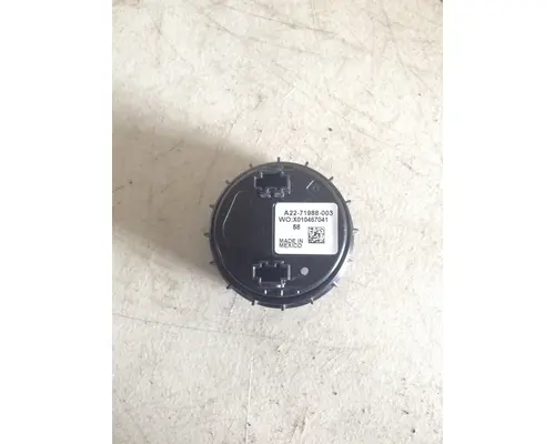 FREIGHTLINER CASCADIA Gauges